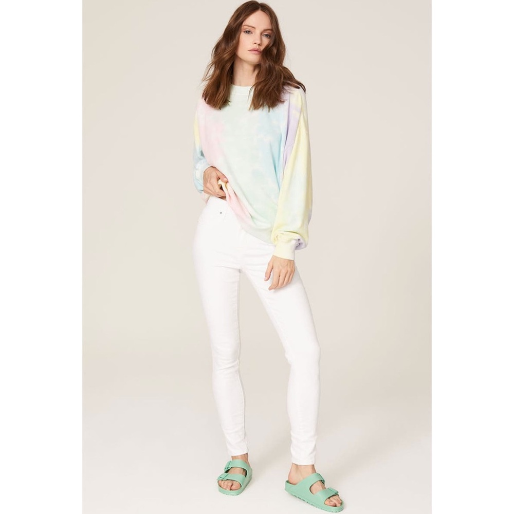 Levi's 721 White High Rise Skinny Jeans. Like New
